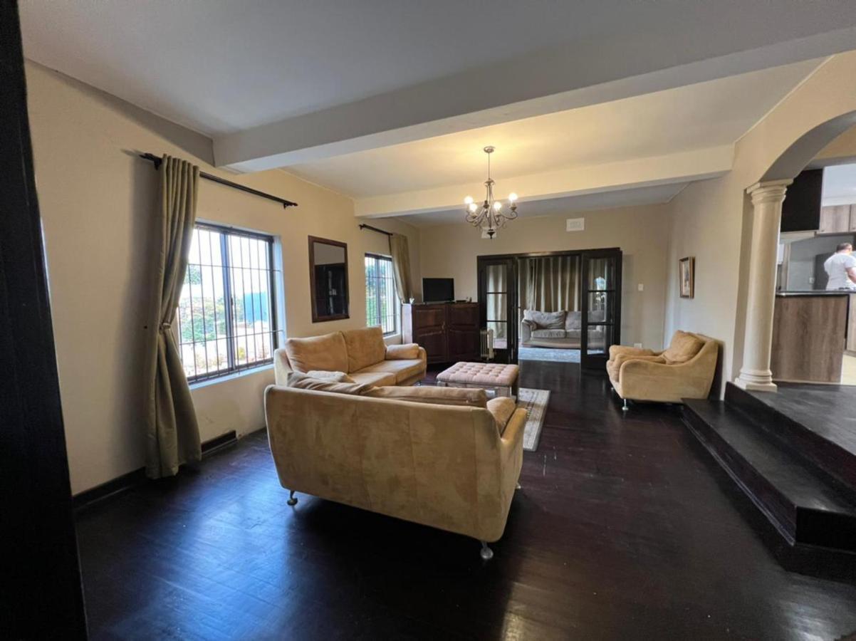 Durban Italian Villa 1&2 Экстерьер фото