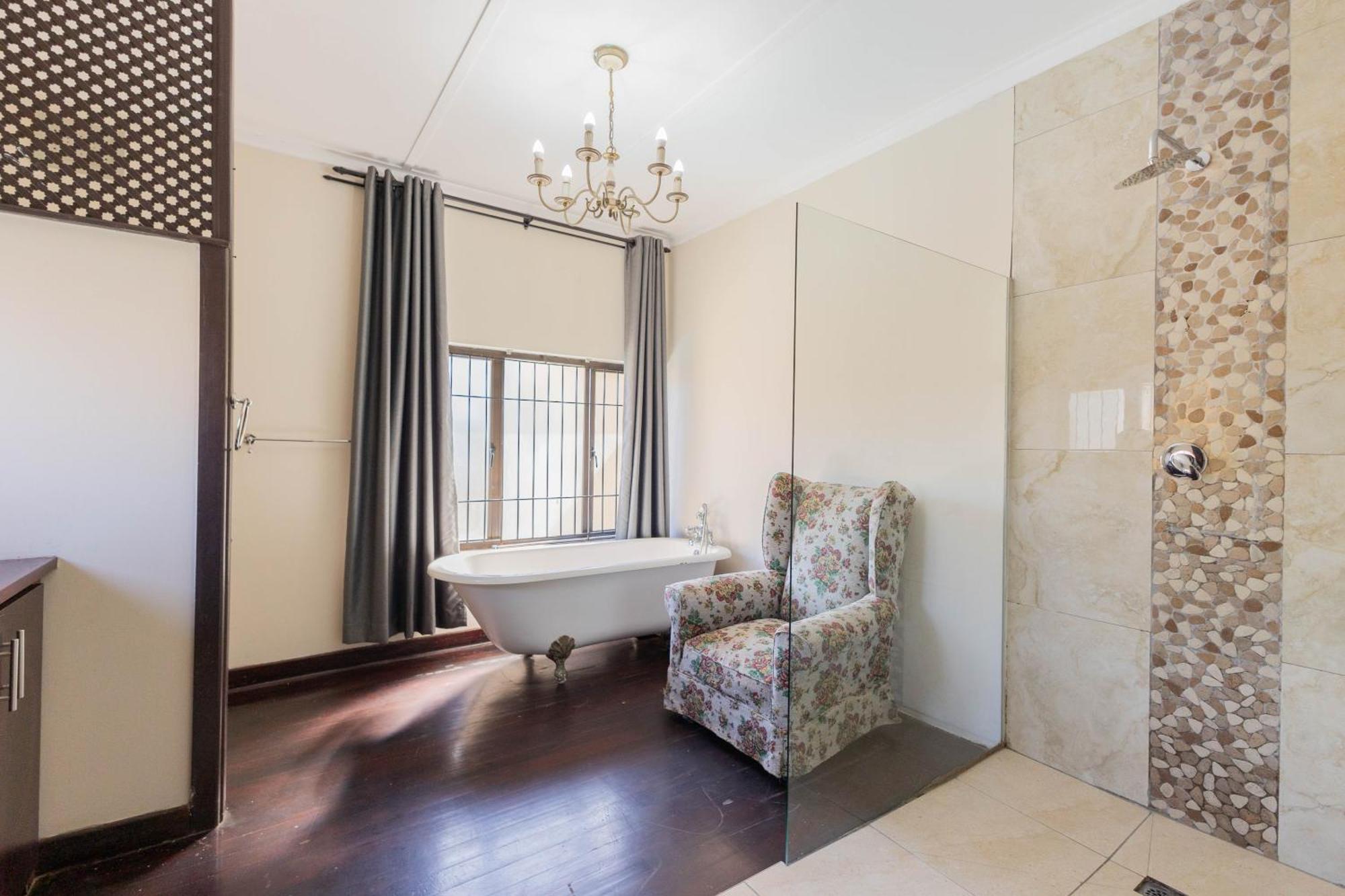 Durban Italian Villa 1&2 Экстерьер фото
