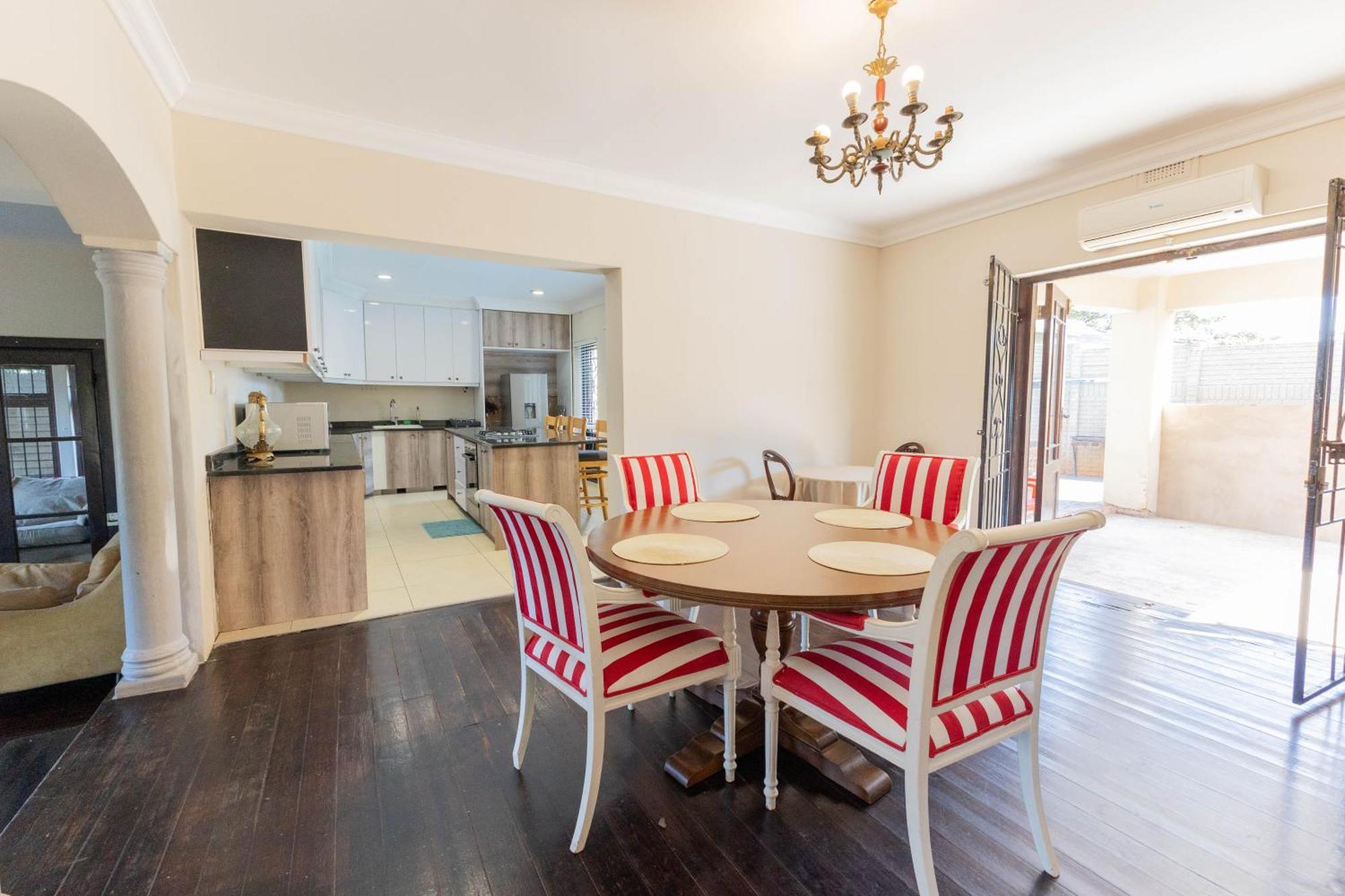 Durban Italian Villa 1&2 Экстерьер фото