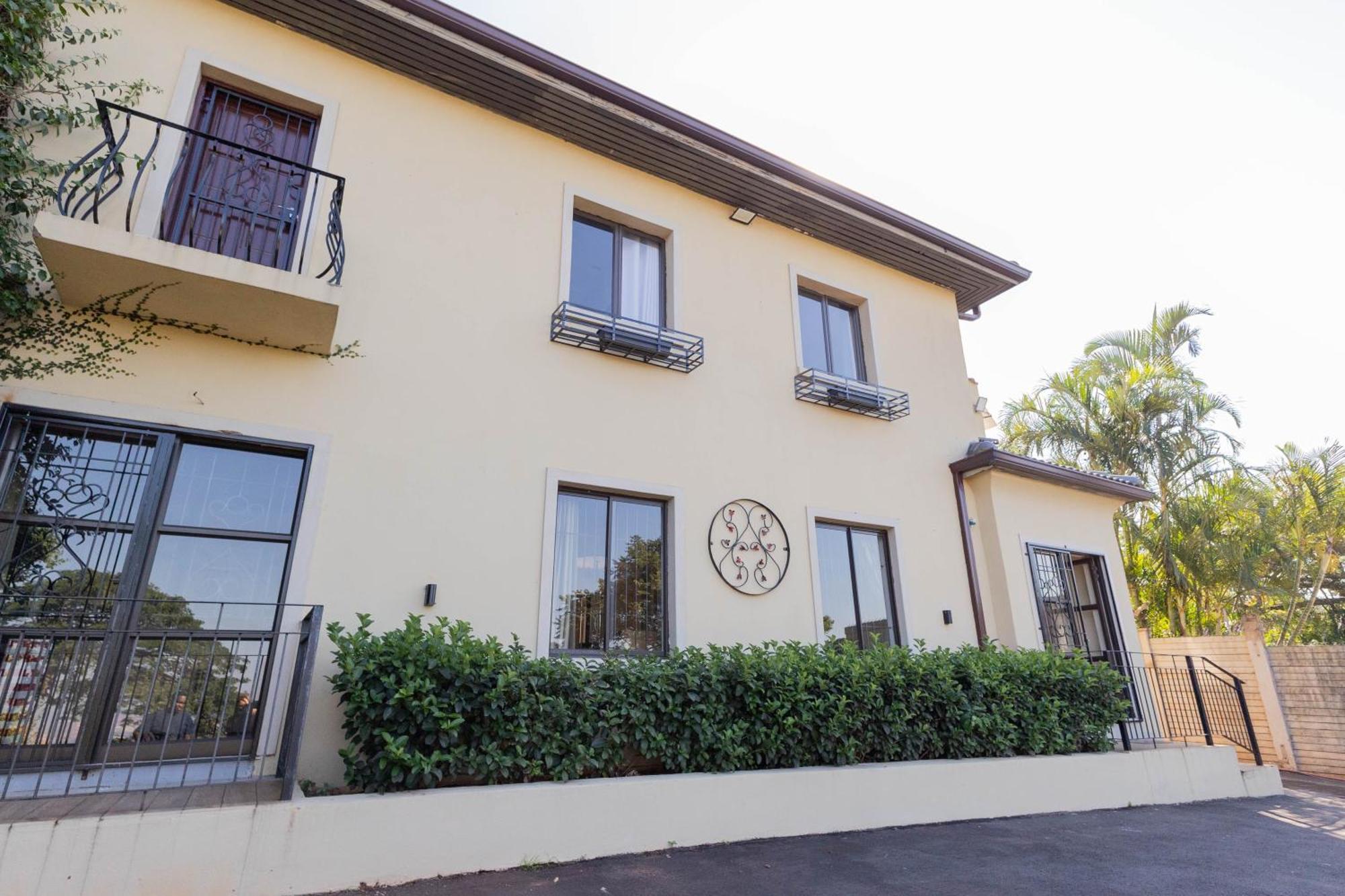 Durban Italian Villa 1&2 Экстерьер фото