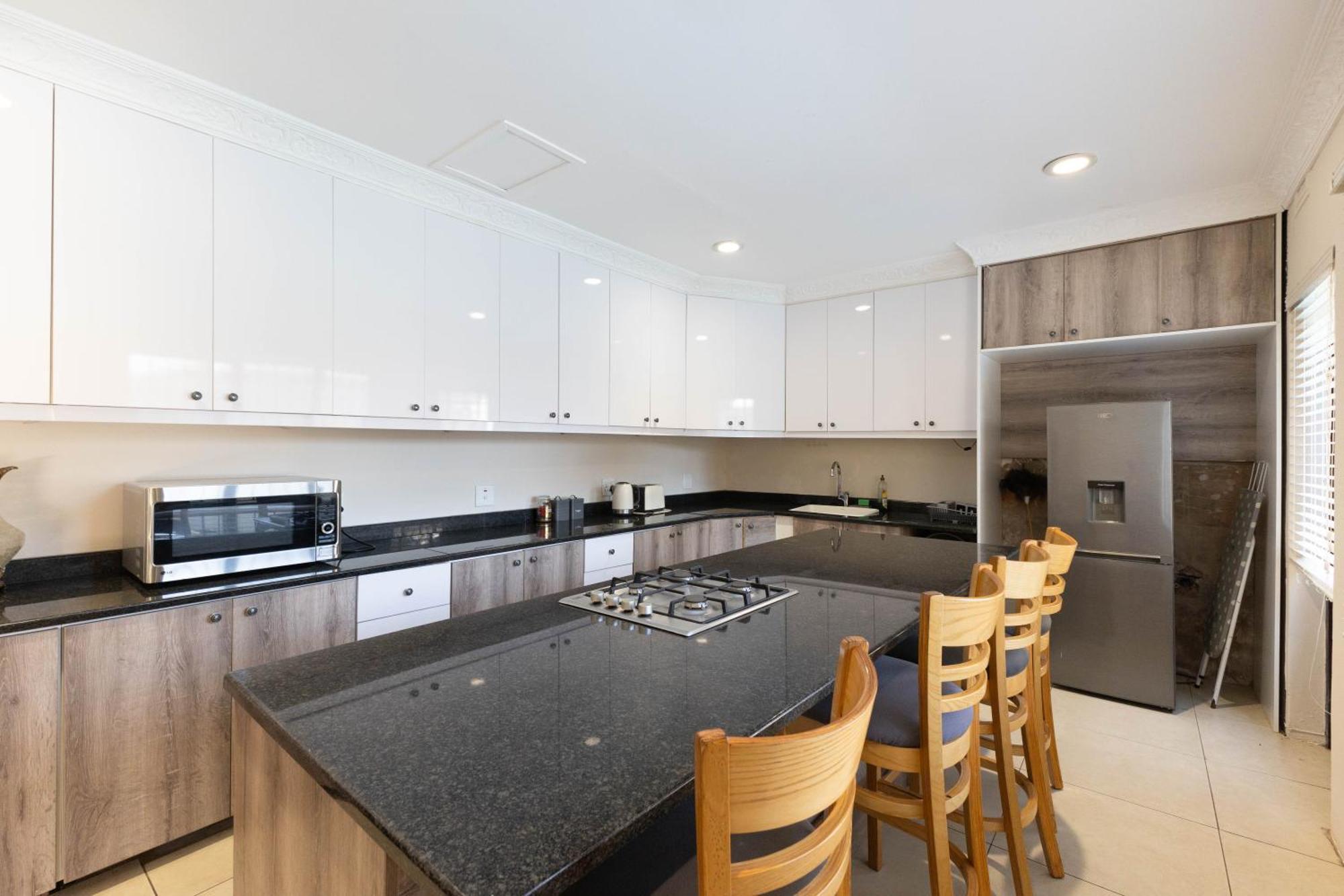 Durban Italian Villa 1&2 Экстерьер фото